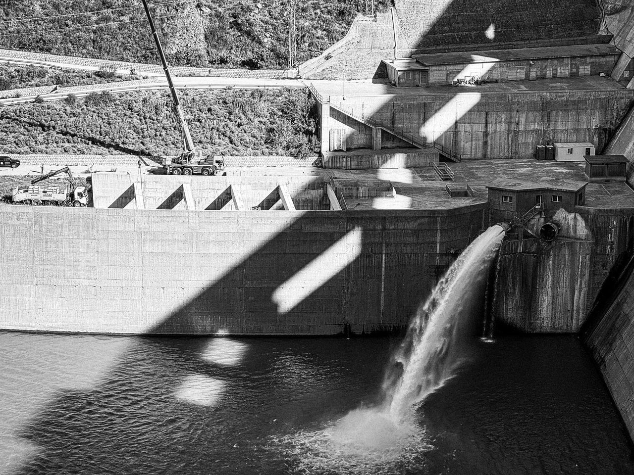 Central hidroeléctrica Rules