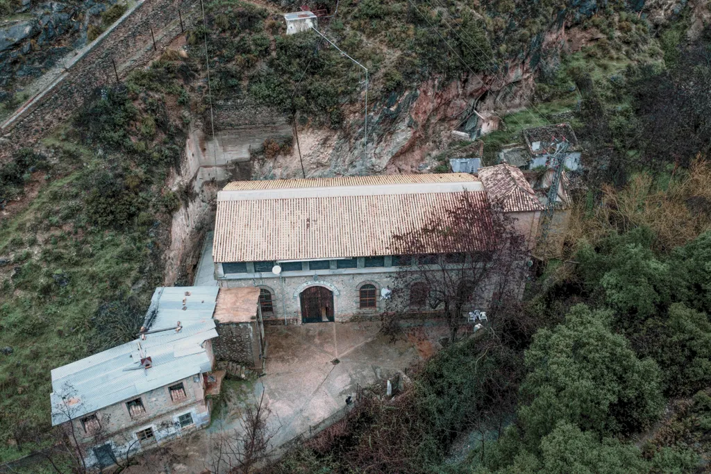 Cuerva Central de la Vega Drone edit