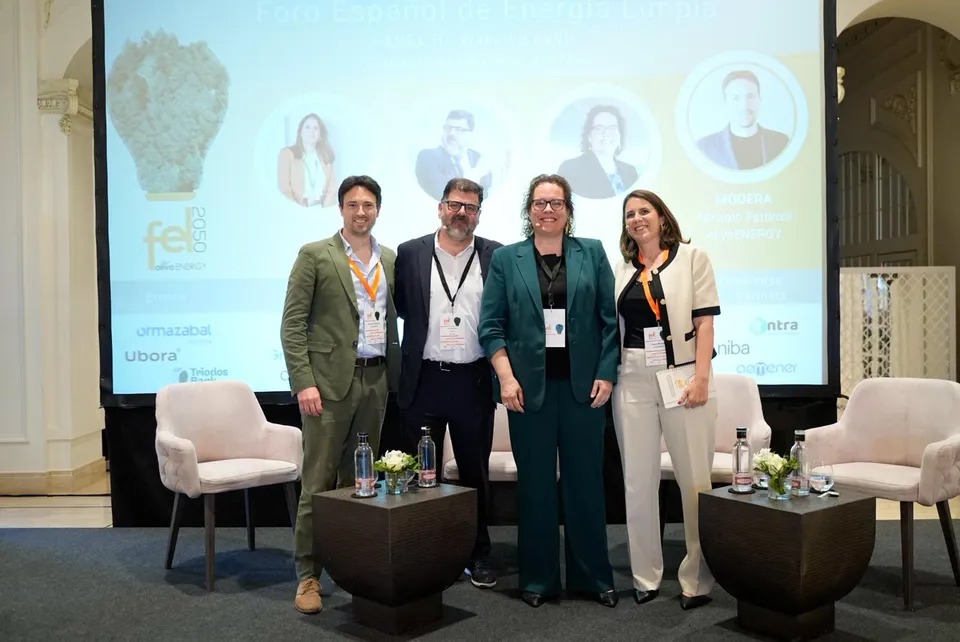 ponentes panel II en FEL2050 2026
